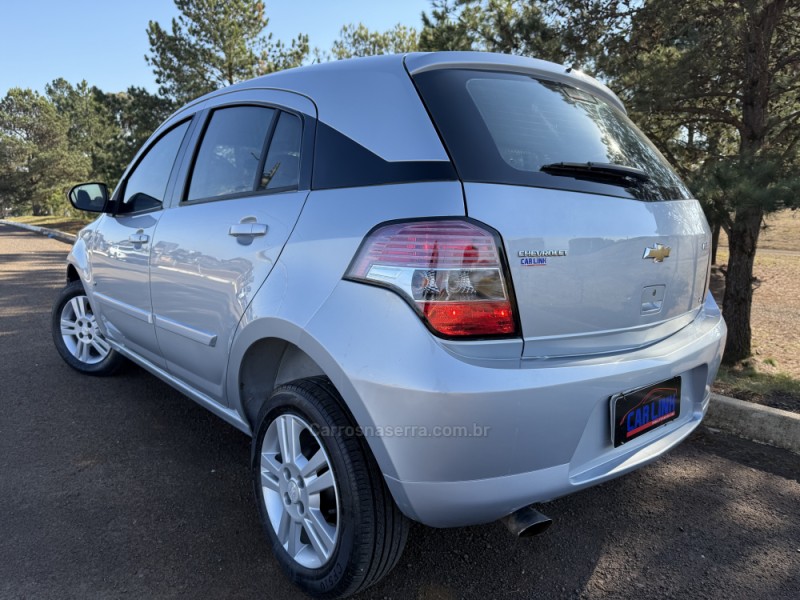 AGILE 1.4 MPFI LTZ 8V FLEX 4P MANUAL - 2010 - VACARIA
