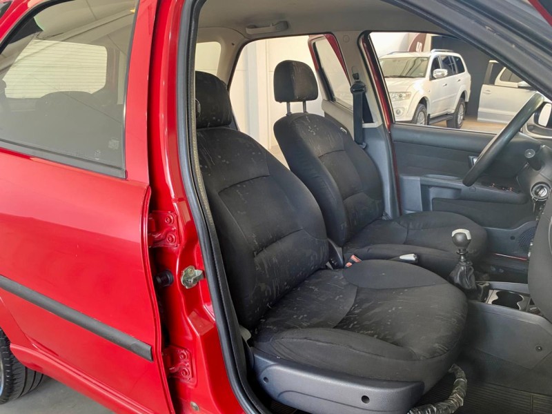 PALIO 1.8 MPI HLX 8V FLEX 4P MANUAL - 2005 - LAJEADO