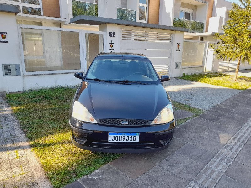 FOCUS 1.6 GLX SEDAN 8V GASOLINA 4P MANUAL - 2006 - FARROUPILHA