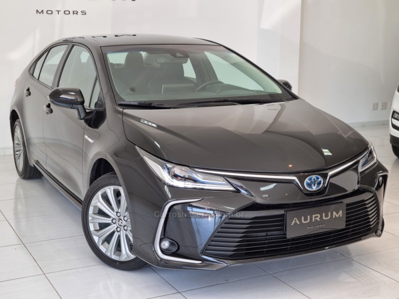 COROLLA 1.8 ALTIS 16V HÍBRIDO 4P AUTOMÁTICO - 2023 - CAXIAS DO SUL