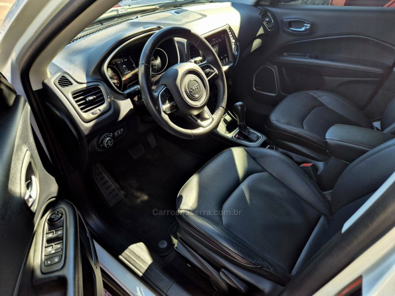 COMPASS 2.0 16V DIESEL LONGITUDE 4X4 AUTOMÁTICO - 2018 - FARROUPILHA
