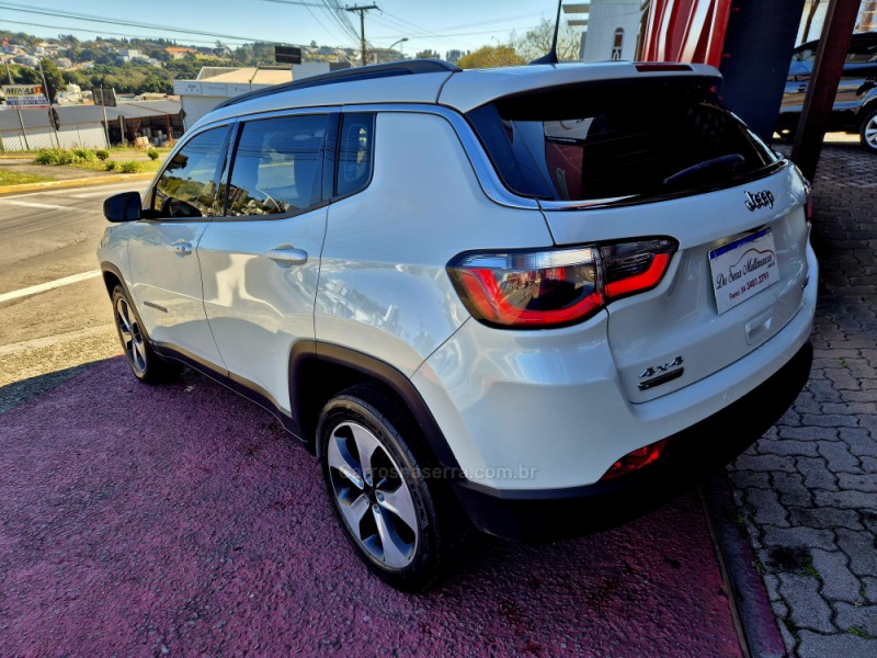 COMPASS 2.0 16V DIESEL LONGITUDE 4X4 AUTOMÁTICO - 2018 - FARROUPILHA