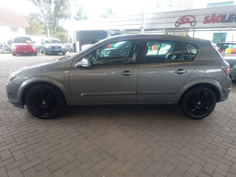 VECTRA 2.0 MPFI GT HATCH 8V FLEX 4P MANUAL - 2011 - CAXIAS DO SUL