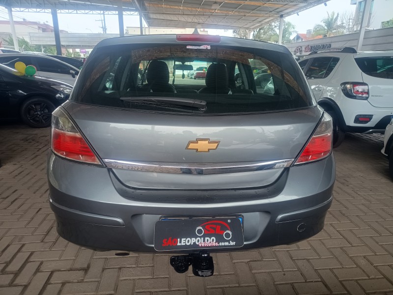 VECTRA 2.0 MPFI GT HATCH 8V FLEX 4P MANUAL - 2011 - CAXIAS DO SUL