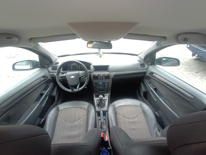 VECTRA 2.0 MPFI GT HATCH 8V FLEX 4P MANUAL - 2011 - CAXIAS DO SUL