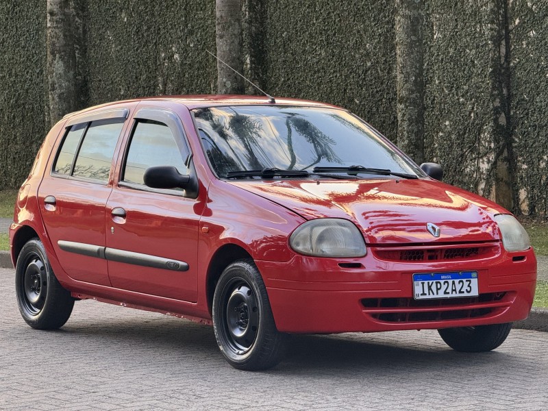 CLIO 1.0 RL 8V GASOLINA 4P MANUAL - 2002 - CAXIAS DO SUL