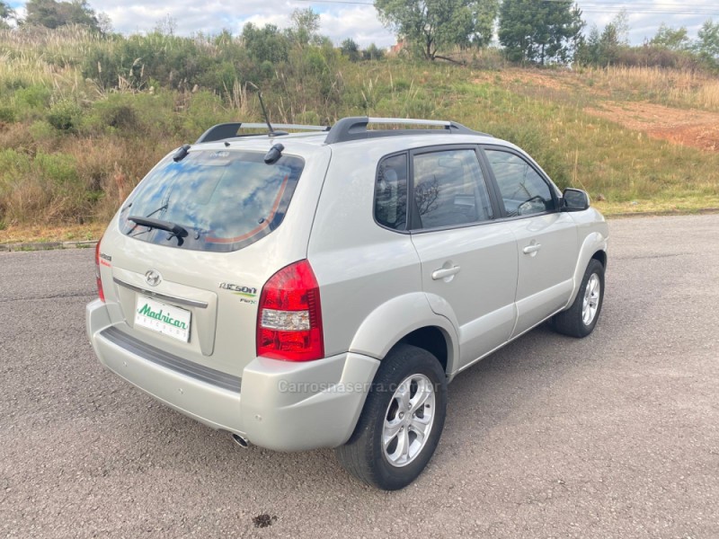TUCSON 2.0 MPFI GLS 16V 143CV 2WD FLEX 4P AUTOMÁTICO - 2014 - FLORES DA CUNHA