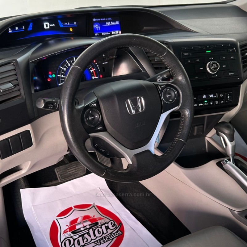 CIVIC 2.0 LXR 16V FLEX 4P AUTOMÁTICO - 2015 - VACARIA