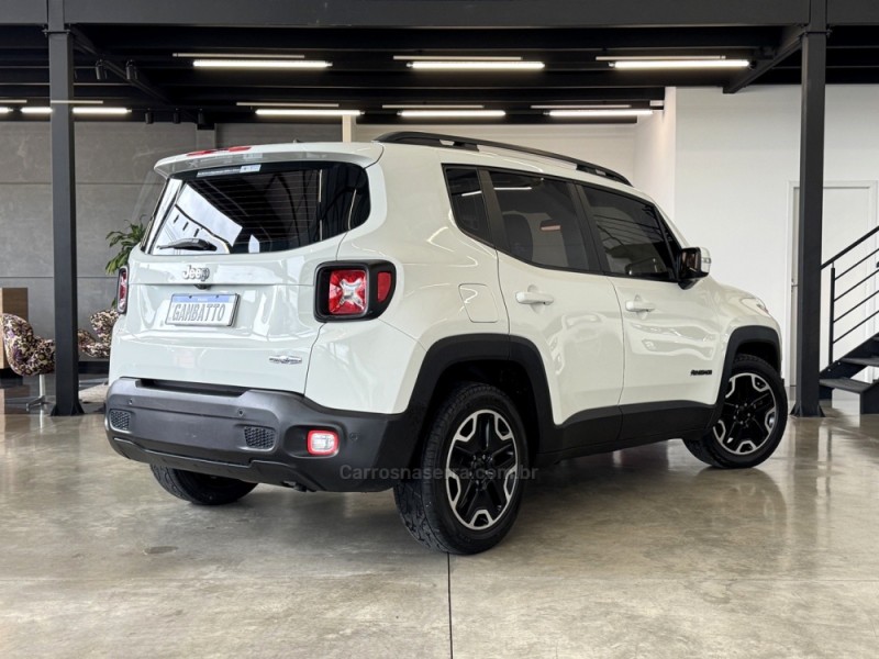 RENEGADE 1.8 16V FLEX LONGITUDE 4P AUTOMÁTICO - 2018 - BENTO GONçALVES