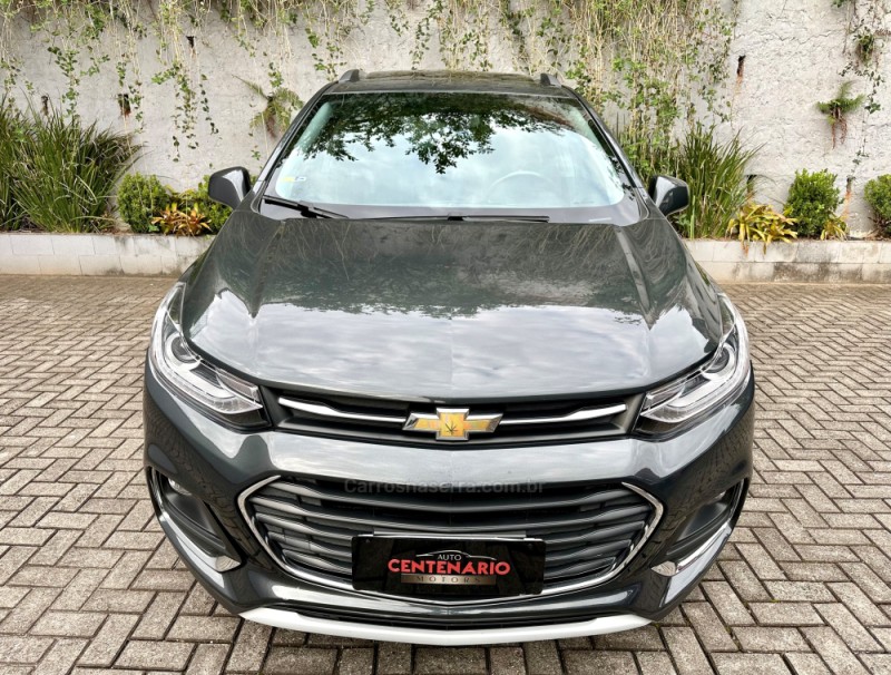 TRACKER 1.4 16V TURBO FLEX LTZ AUTOMÁTICO - 2017 - SAPIRANGA