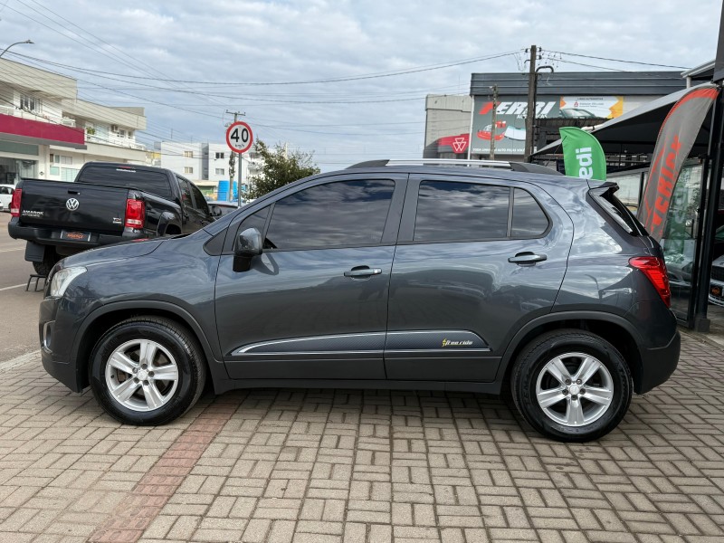 TRACKER 1.8 MPFI FREERIDE 4X2 16V FLEX 4P MANUAL - 2014 - LAGOA VERMELHA