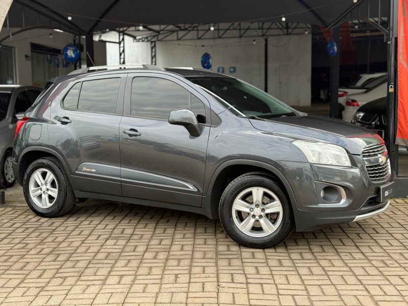 TRACKER 1.8 MPFI FREERIDE 4X2 16V FLEX 4P MANUAL - 2014 - LAGOA VERMELHA