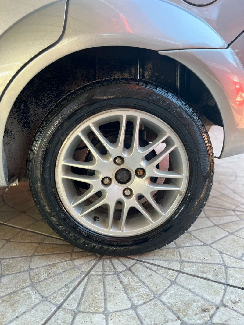 FIESTA 1.6 MPI SEDAN 8V FLEX 4P MANUAL - 2005 - CAXIAS DO SUL