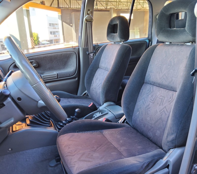 TRACKER 2.0 4X4 8V TURBO INTERCOOLER DIESEL 4P MANUAL - 2009 - NãO-ME-TOQUE