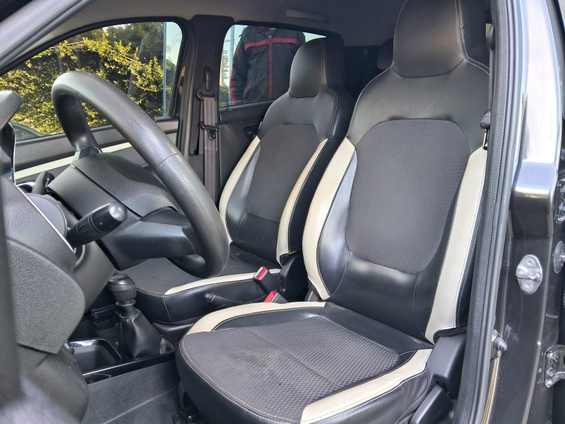 KWID 1.0 12V SCE FLEX INTENSE MANUAL - 2018 - SãO SEBASTIãO DO CAí