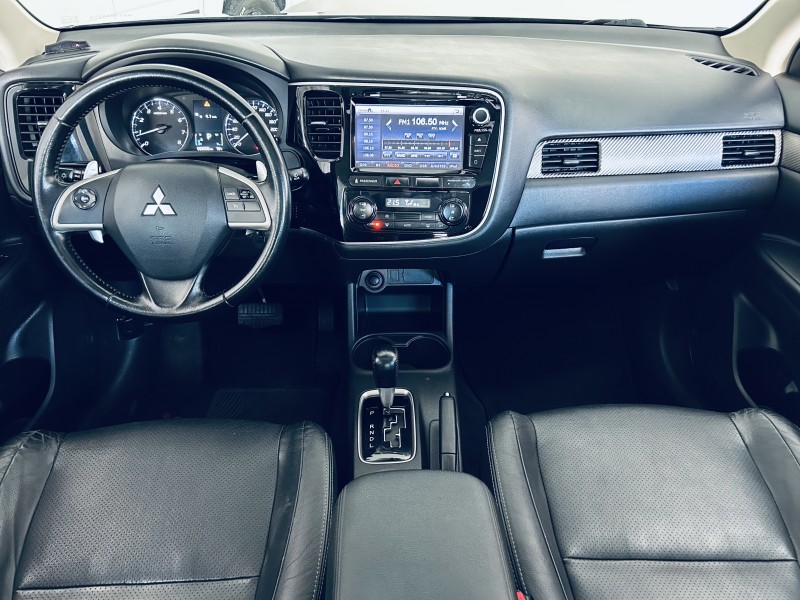 OUTLANDER 2.0 16V GASOLINA 4P AUTOMÁTICO - 2014 - CAXIAS DO SUL