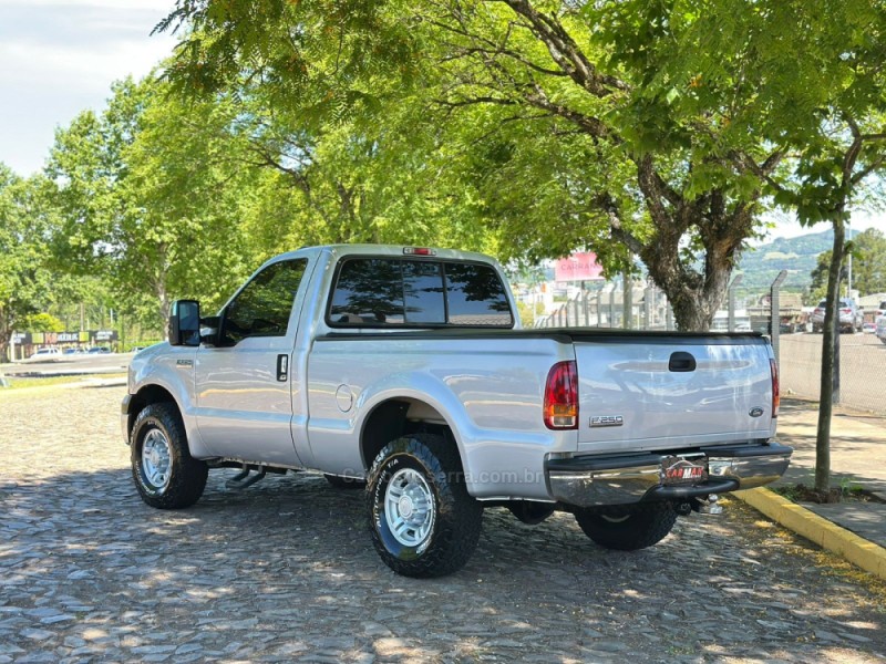 F-250 3.9 XLT 4X2 CS DIESEL 2P MANUAL - 2010 - DOIS IRMãOS