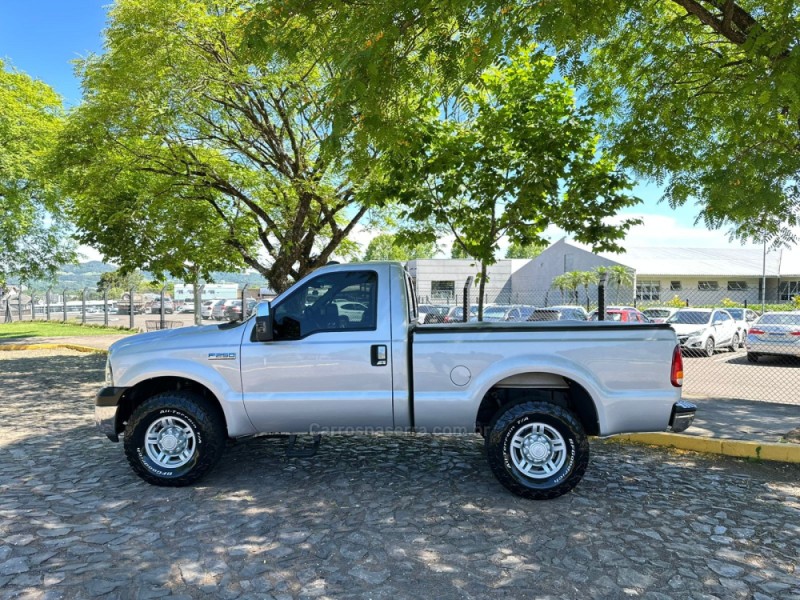 F-250 3.9 XLT 4X2 CS DIESEL 2P MANUAL - 2010 - DOIS IRMãOS