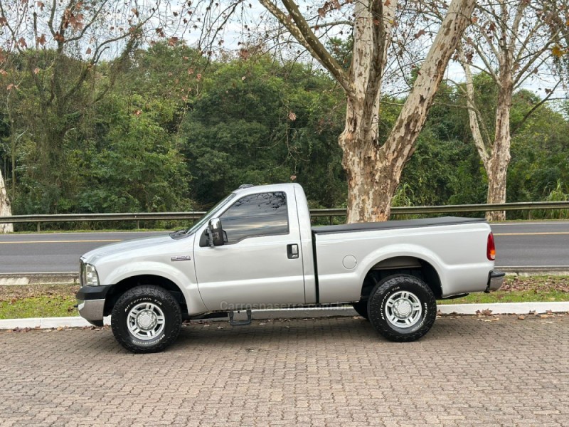 F-250 3.9 XLT 4X2 CS DIESEL 2P MANUAL - 2010 - DOIS IRMãOS