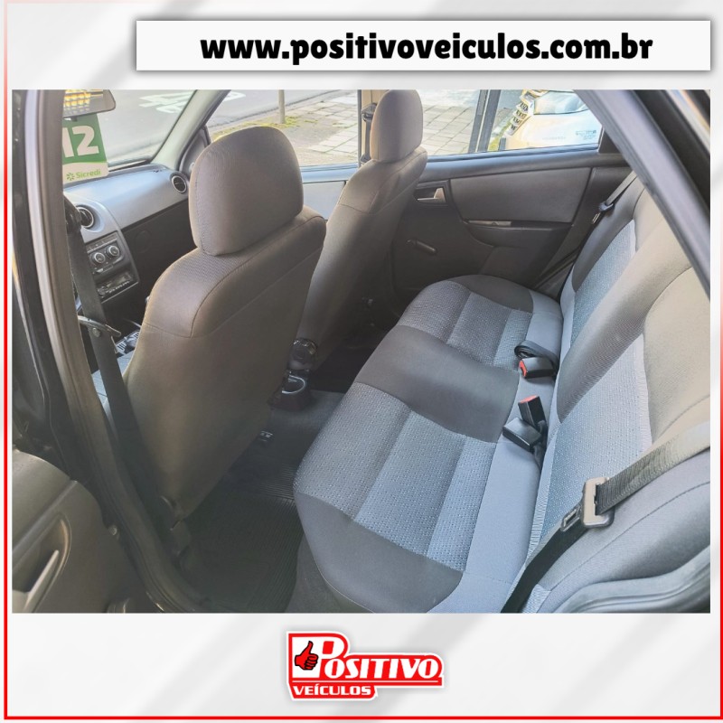 CELTA 1.0 MPFI LT 8V FLEX 4P MANUAL - 2012 - CAXIAS DO SUL