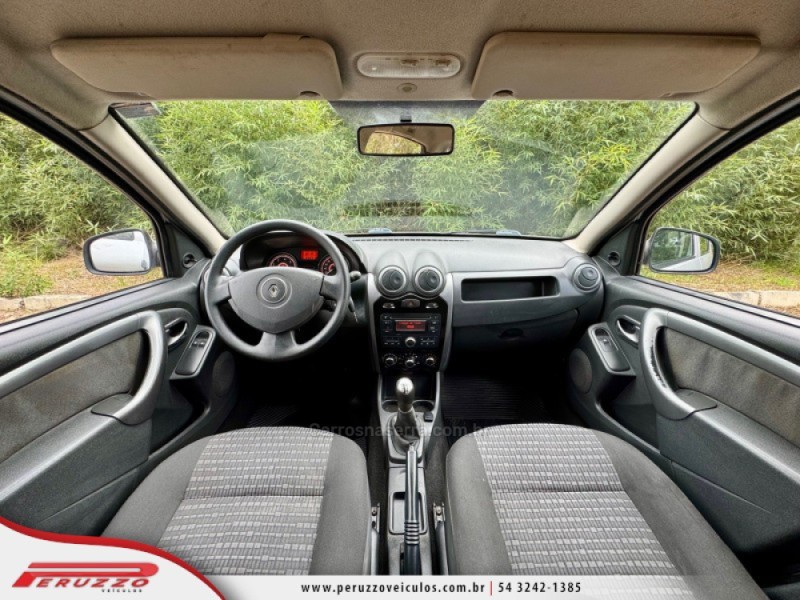 SANDERO 1.0 EXPRESSION 16V FLEX 4P MANUAL - 2012 - NOVA PRATA
