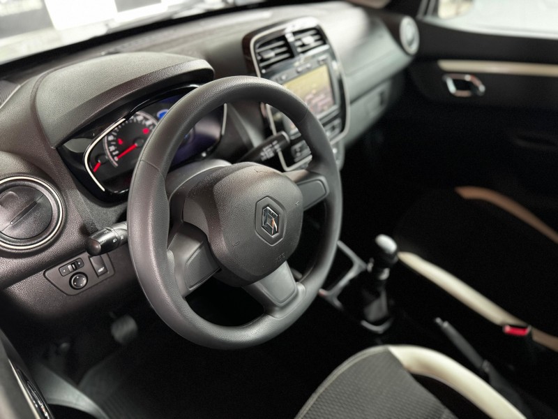 KWID 1.0 12V SCE FLEX INTENSE MANUAL - 2018 - CAXIAS DO SUL