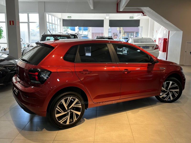 POLO 1.0 170 TSI 12V HIGHLINE FLEX 4P AUTOMÁTICO - 2024 - CAXIAS DO SUL