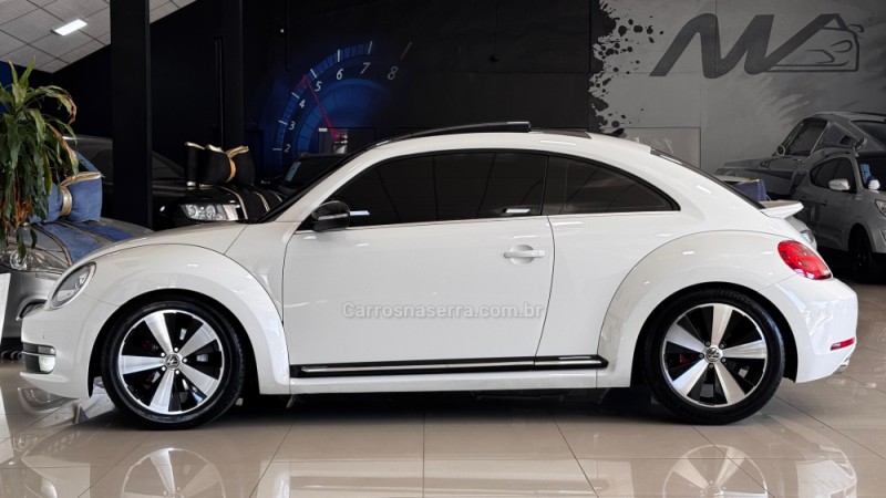 FUSCA 2.0 TSI 16V R-LINE GASOLINA 2P AUTOMÁTICO - 2013 - ESTâNCIA VELHA