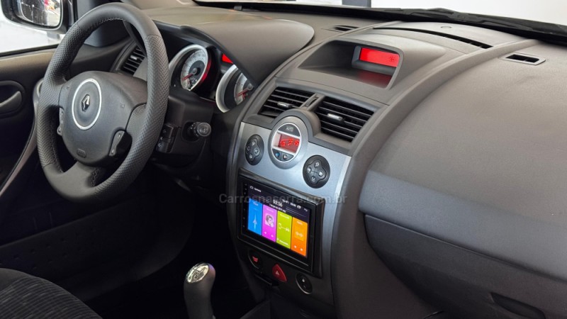 MÉGANE 1.6 DYNAMIQUE GRAND TOUR 16V FLEX 4P MANUAL - 2012 - ESTâNCIA VELHA
