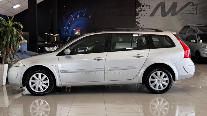 MÉGANE 1.6 DYNAMIQUE GRAND TOUR 16V FLEX 4P MANUAL - 2012 - ESTâNCIA VELHA
