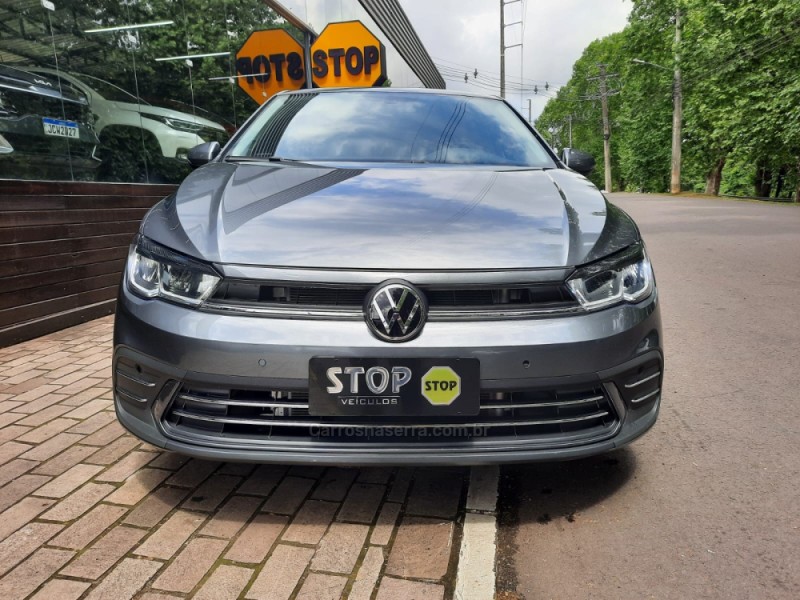 POLO 1.0 170 TSI 12V HIGHLINE FLEX 4P AUTOMÁTICO - 2024 - DOIS IRMãOS