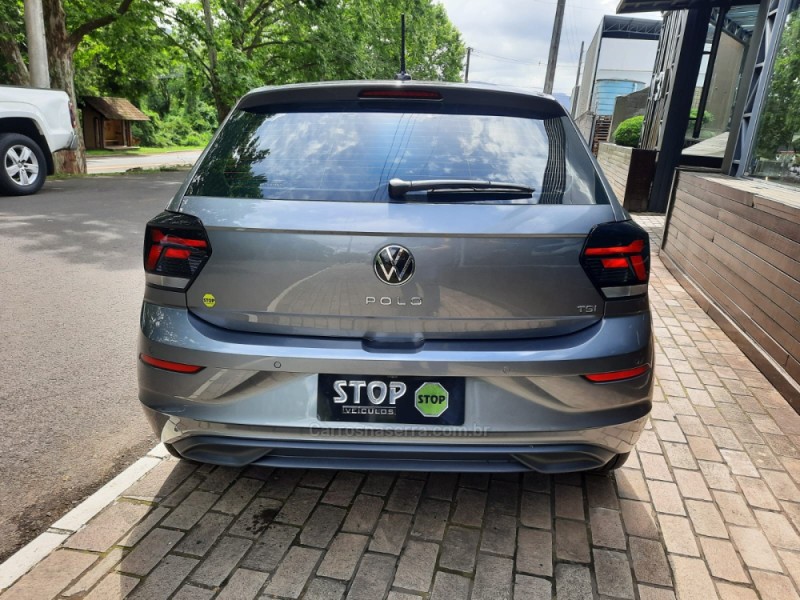 POLO 1.0 170 TSI 12V HIGHLINE FLEX 4P AUTOMÁTICO - 2024 - DOIS IRMãOS