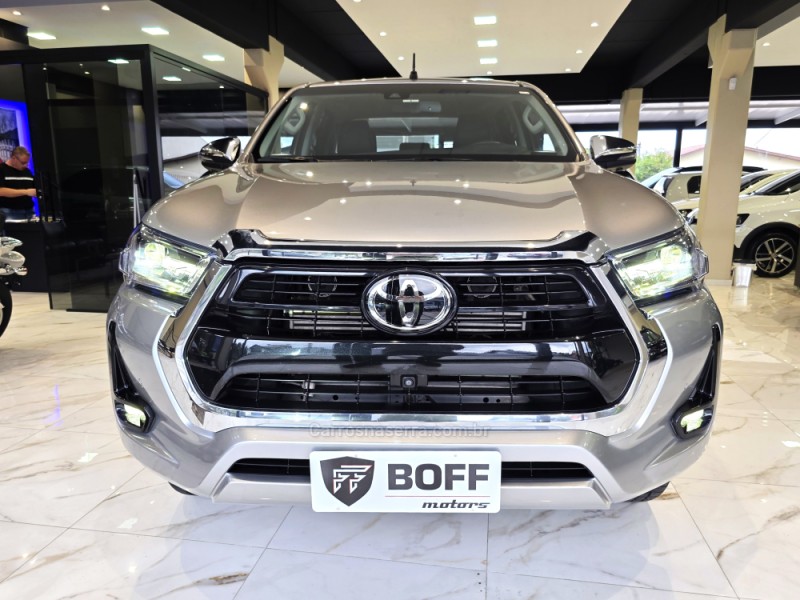 HILUX 2.8 SRX 4X4 CD 16V DIESEL 4P AUTOMÁTICO - 2023 - CAXIAS DO SUL