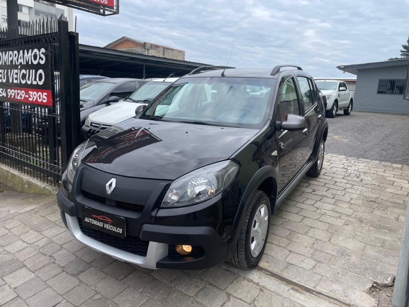 sandero 1.6 stepway rip curl 8v flex 4p manual 2013 caxias do sul
