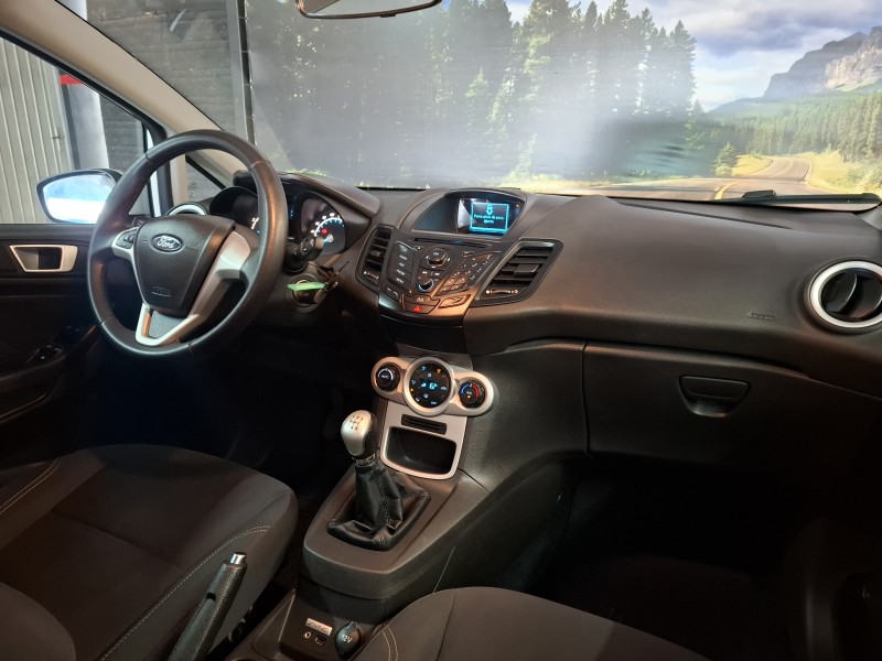 FIESTA 1.6 SEL STYLE HATCH 16V FLEX 4P MANUAL - 2017 - CAXIAS DO SUL