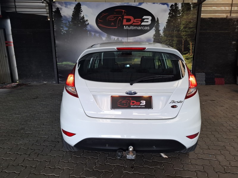FIESTA 1.6 SEL STYLE HATCH 16V FLEX 4P MANUAL - 2017 - CAXIAS DO SUL