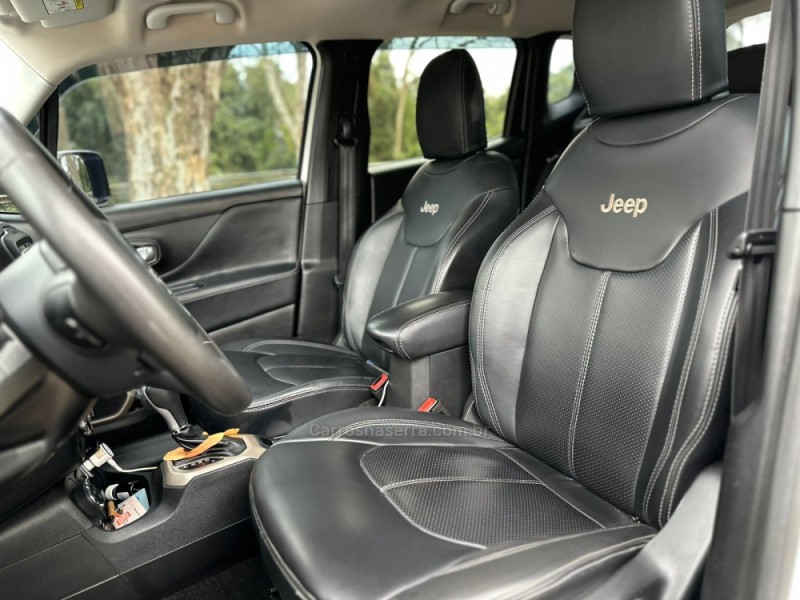 RENEGADE 2.0 16V TURBO DIESEL SPORT 4P 4X4 AUTOMÁTICO - 2016 - DOIS IRMãOS
