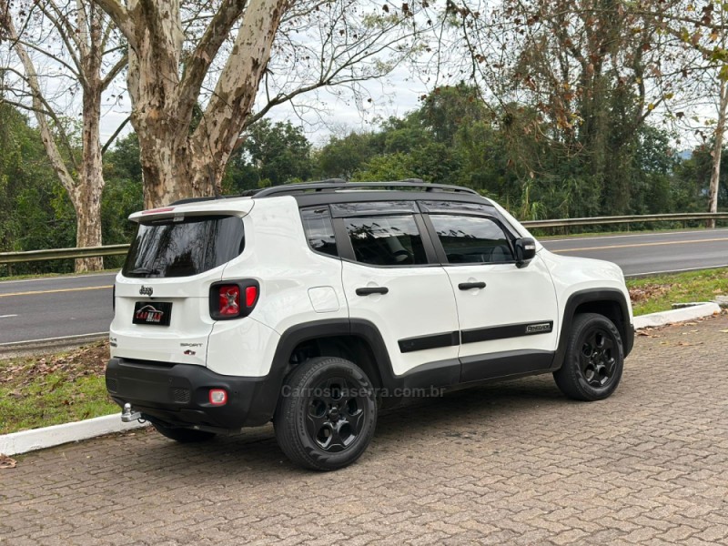 RENEGADE 2.0 16V TURBO DIESEL SPORT 4P 4X4 AUTOMÁTICO - 2016 - DOIS IRMãOS