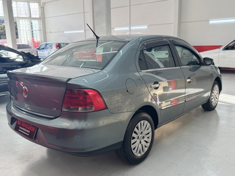 VOYAGE 1.6 MI COMFORTLINE 8V FLEX 4P MANUAL - 2009 - CAXIAS DO SUL