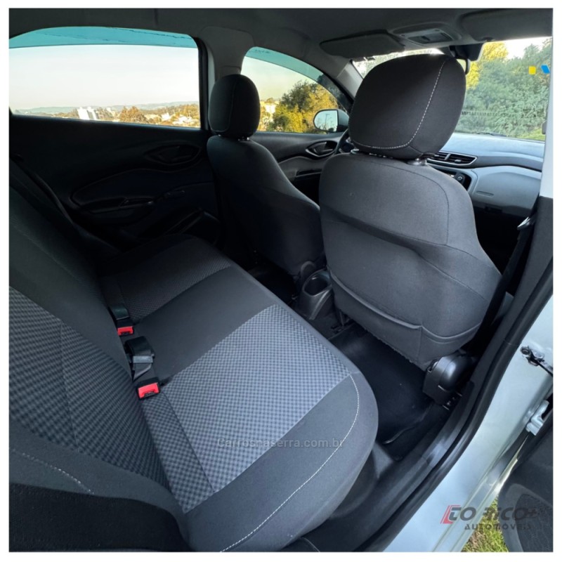 ONIX 1.4 MPFI LT 8V FLEX 4P MANUAL - 2017 - CAMPO BOM