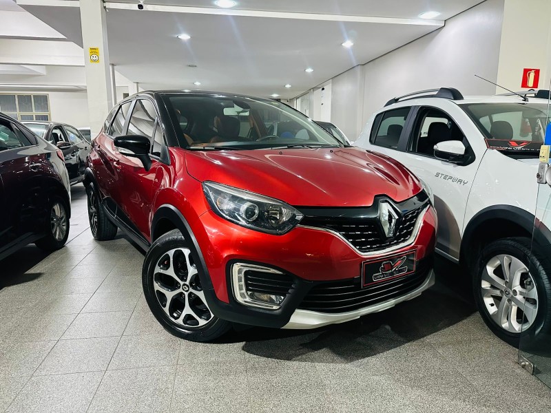 CAPTUR 1.6 16V FLEX INTENSE AUTOMÁTICO - 2019 - CAXIAS DO SUL