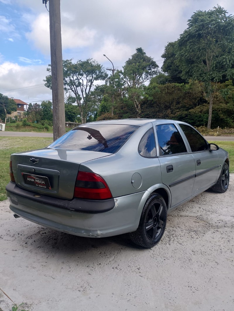 VECTRA 2.2 MPFI GL 8V GASOLINA 4P MANUAL - 1997 - CAXIAS DO SUL
