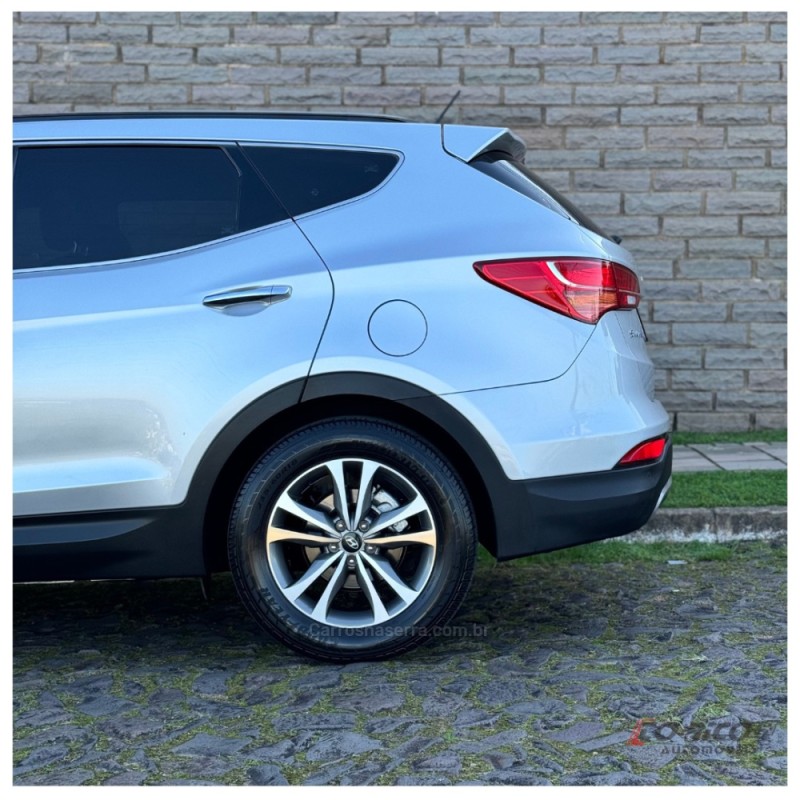 SANTA FÉ 3.3 MPFI 4X4 V6 270CV GASOLINA 4P AUTOMÁTICO - 2015 - CAMPO BOM