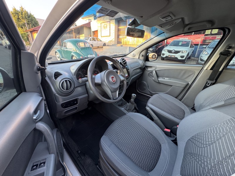 PALIO 1.0 MPI ATTRACTIVE 8V FLEX 4P MANUAL - 2013 - DOIS IRMãOS