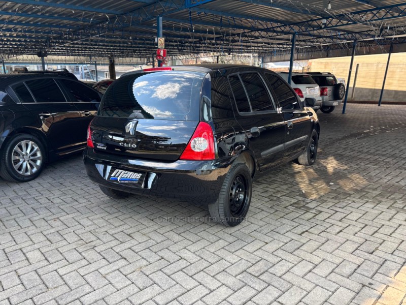 CLIO 1.0 CAMPUS 16V FLEX 4P MANUAL - 2012 - CANELA