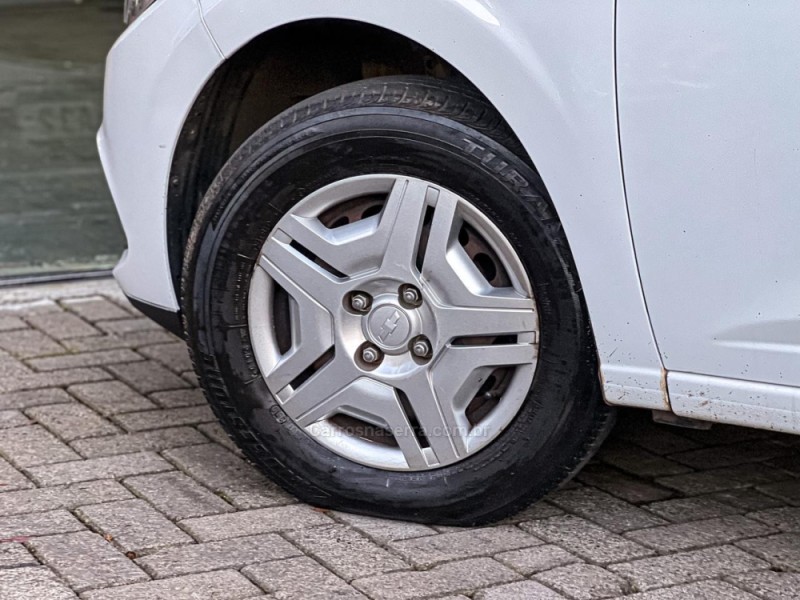 PRISMA 1.0 MPFI LT 8V FLEX 4P MANUAL - 2015 - CANELA