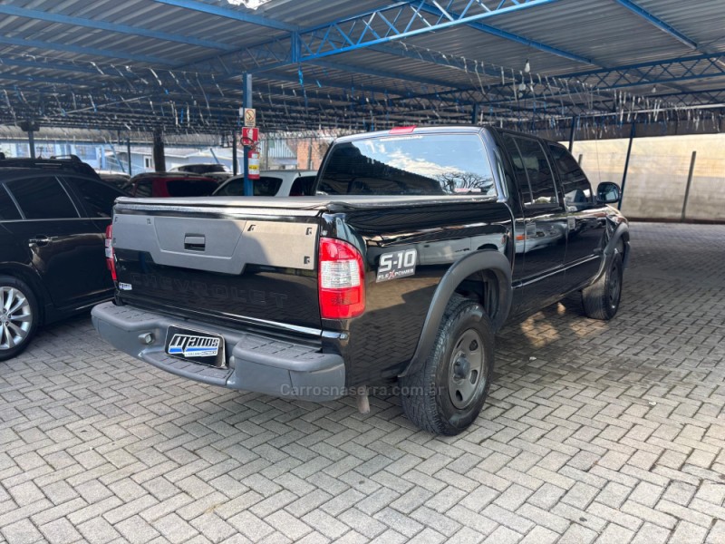 S10 2.4 ADVANTAGE 4X2 CD 8V FLEX 4P MANUAL - 2009 - CANELA