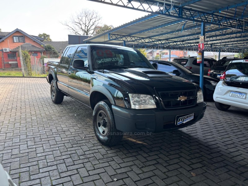 S10 2.4 ADVANTAGE 4X2 CD 8V FLEX 4P MANUAL - 2009 - CANELA