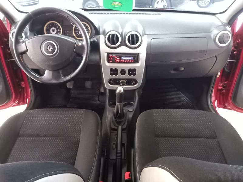 SANDERO 1.6 STEPWAY 16V FLEX 4P MANUAL - 2011 - CAXIAS DO SUL