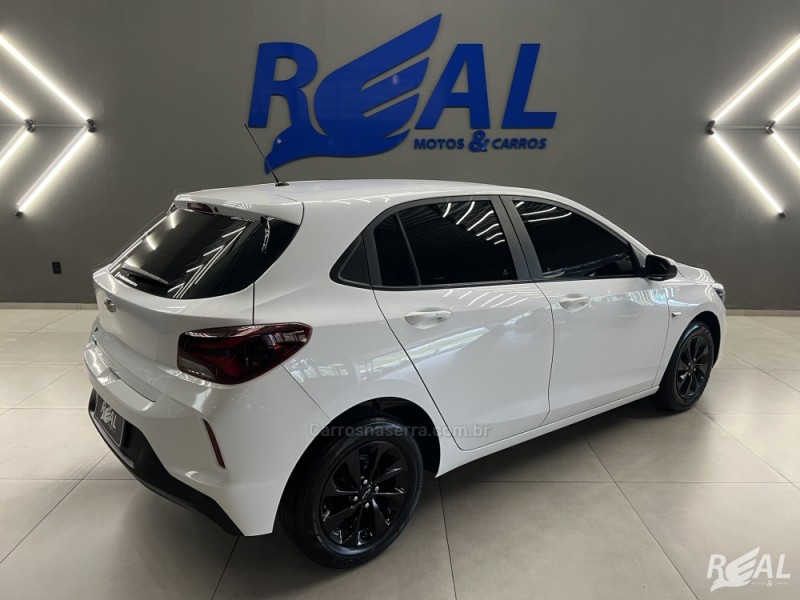 ONIX 1.0 LT2 FLEX 4P MANUAL - 2023 - SAPIRANGA